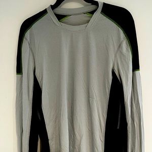 Vintage lululemon Metal tech size M long sleeve grey